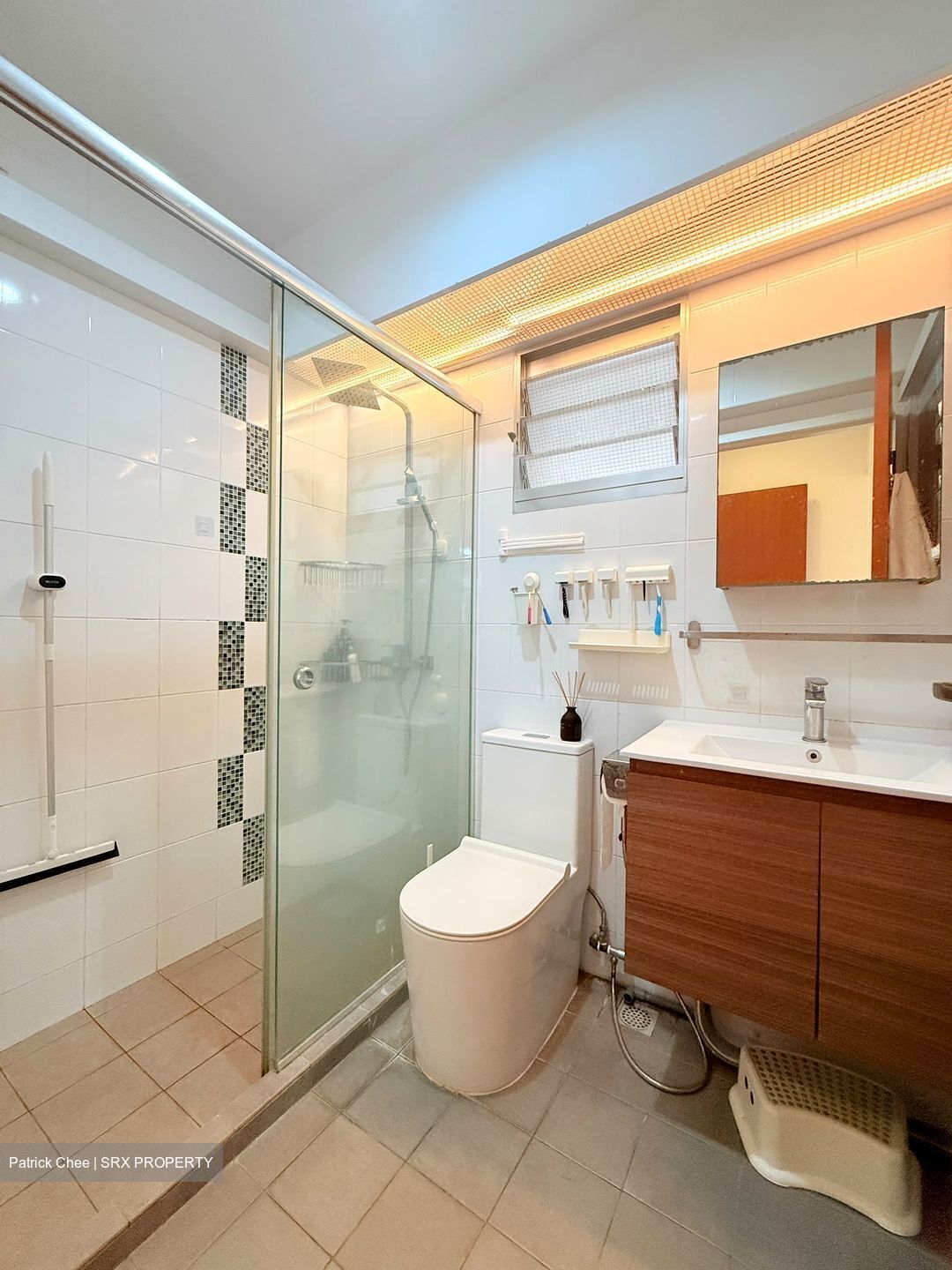 Blk 213A Punggol Waves (Punggol), HDB 5 Rooms #561219261